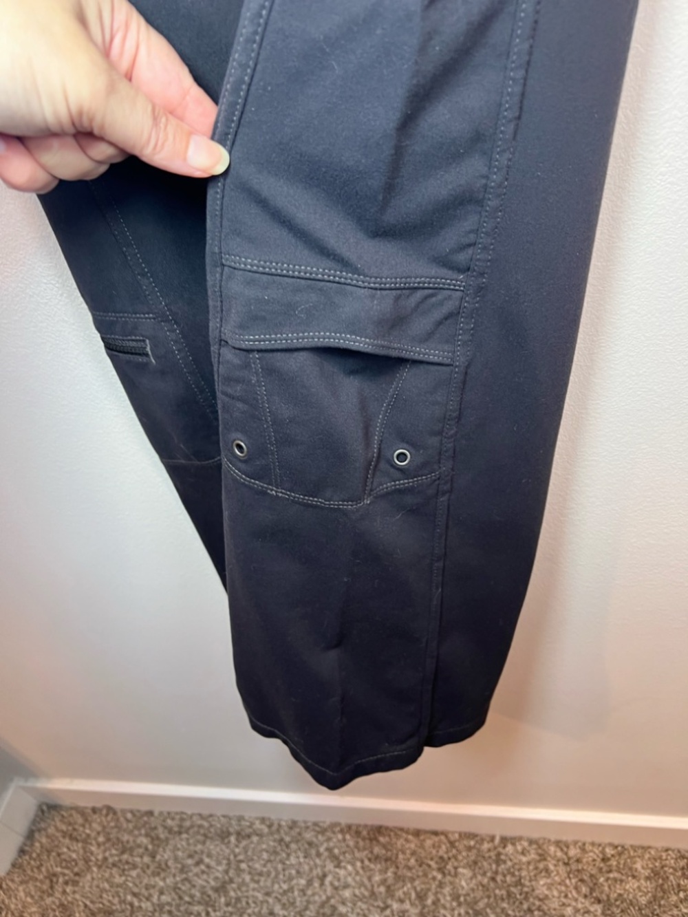 Athleta Pilayo Dipper Pants Dark Gray Pull On Low-Rise Boot-Cut Pockets Sz Small - Picture 10 of 12